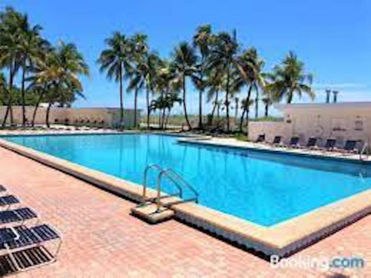 Miami Beach Casablanca Rentals Exterior photo